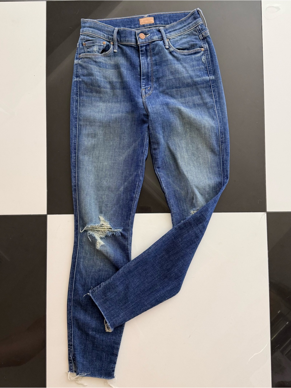 Mother The Vamp Fray Jeans – “Crazy Like a Fox” Wash – Size 27